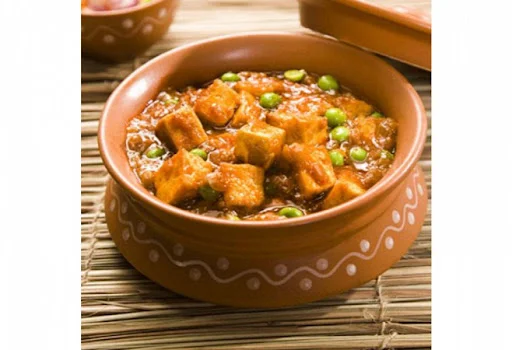 Handi Paneer