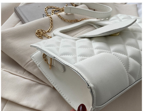 Title 4, Lattice Chain Shoulder Slung Portable Small Squ...