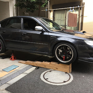 レガシィB4