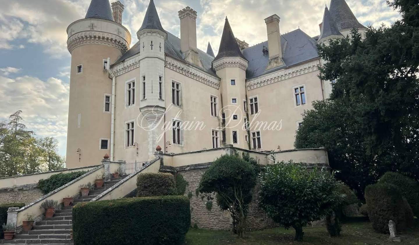 Château classé monument historique Chateauroux