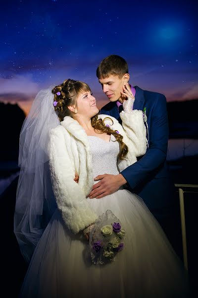 Wedding photographer Marina Makhneva (troynda77). Photo of 16 November 2014