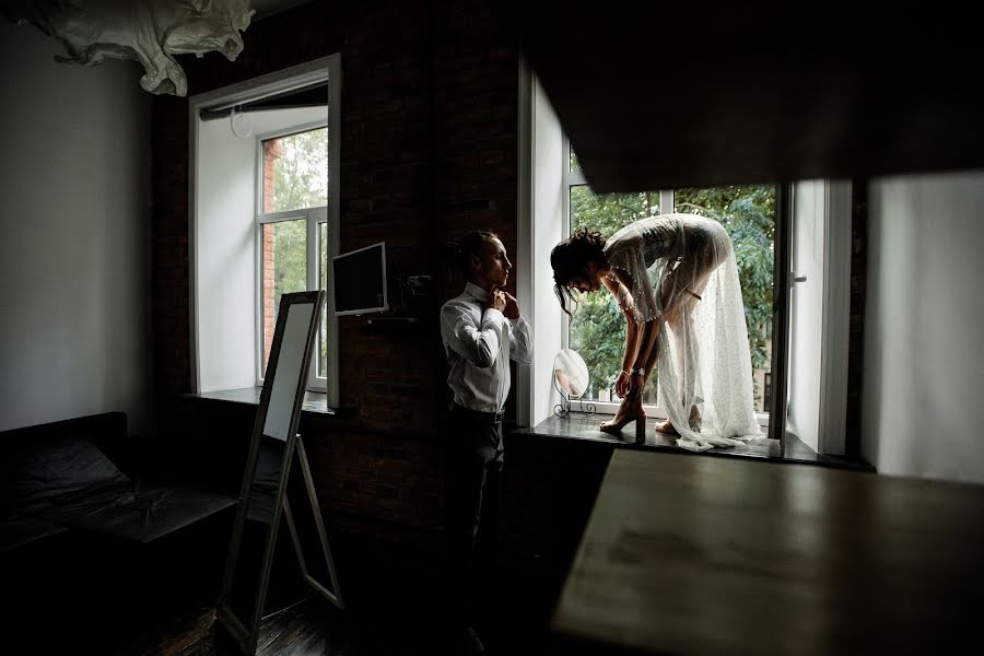 Fotógrafo de casamento Aleksandr Korobov (tomirlan). Foto de 2 de outubro 2018