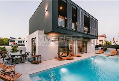 Villa with pool and terrace 20