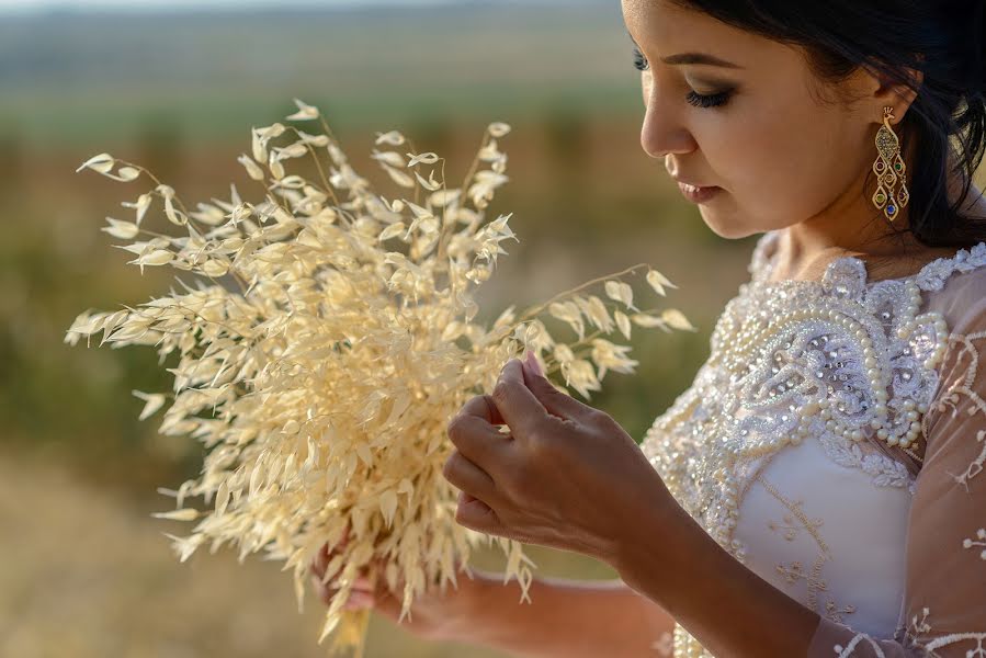 Wedding photographer Maksim Shubovich (maxshub). Photo of 4 September 2017