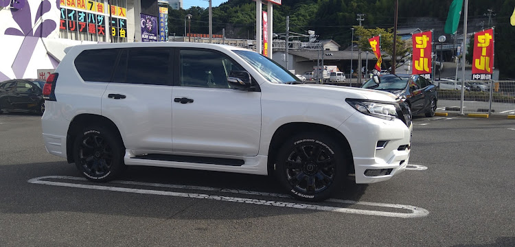 ランドクルーザープラドのモトレージ・ドライブ・ＮBOXカスタム・ランドクルーザープラド150系後期・ドアスタビライザーに関するカスタム事例の投稿画像10枚目