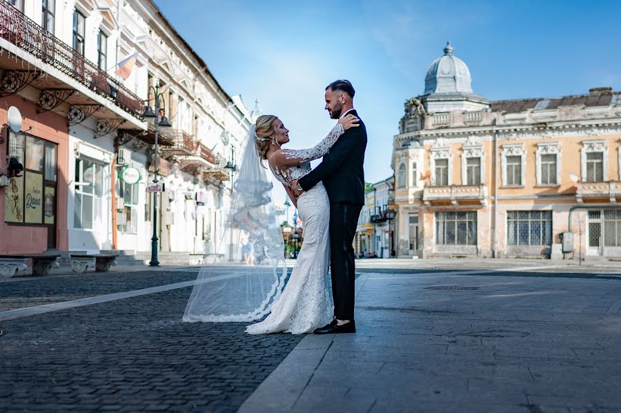 Fotógrafo de casamento Bogdan Volinschi (bogdanv). Foto de 2 de setembro 2019