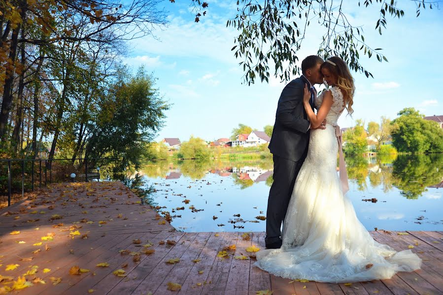 Fotógrafo de casamento Svetlana Trifonova (trifoto). Foto de 29 de março 2016