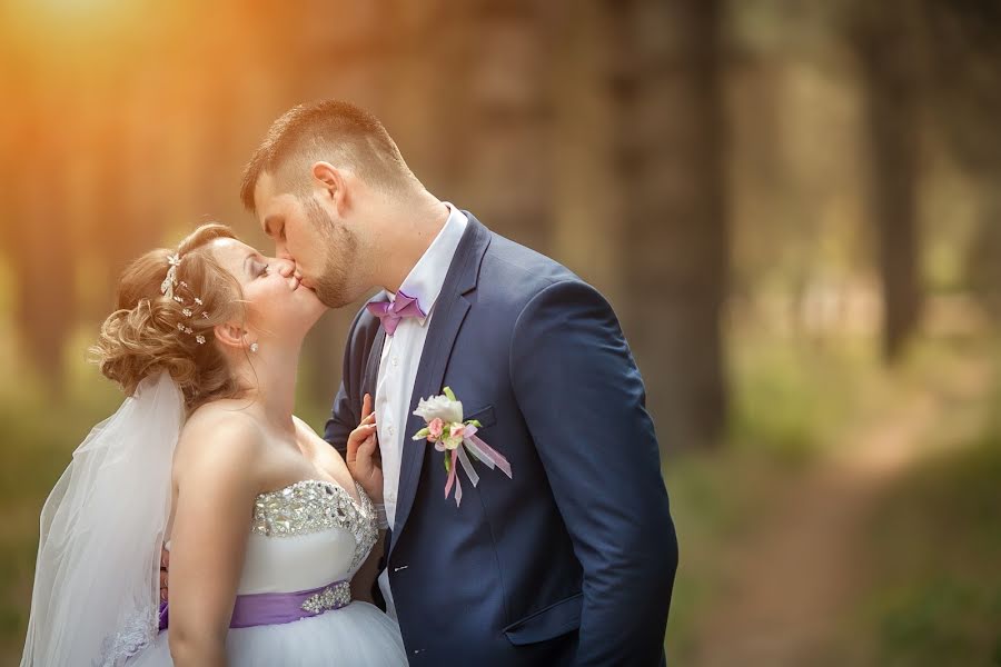 Fotografo di matrimoni Lev Maslov (comba). Foto del 14 agosto 2014