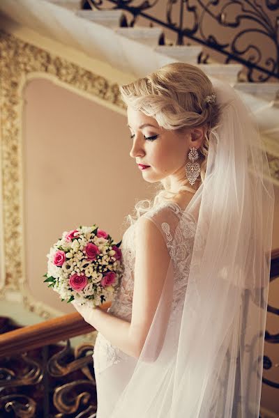 Wedding photographer Yana Yavorskaya (yanna1383). Photo of 13 June 2015
