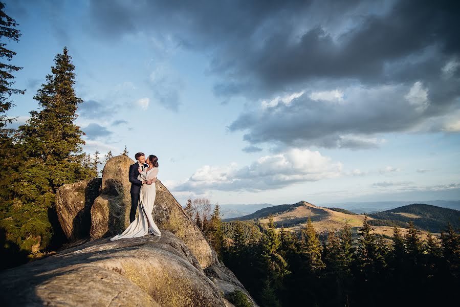 Wedding photographer Mikola Cimbalyuk (mikolacimbal). Photo of 3 September 2018