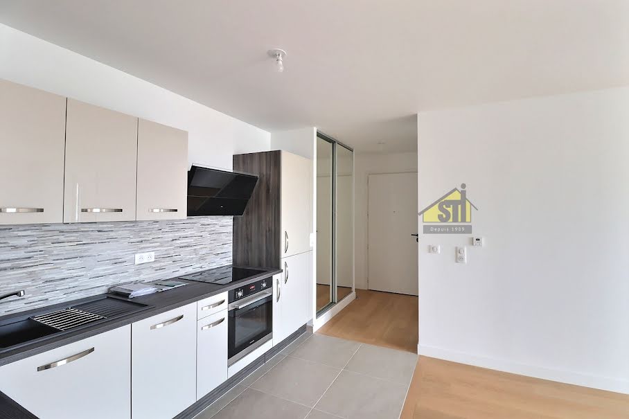 Vente appartement 2 pièces 49.02 m² à Issy-les-Moulineaux (92130), 697 000 €