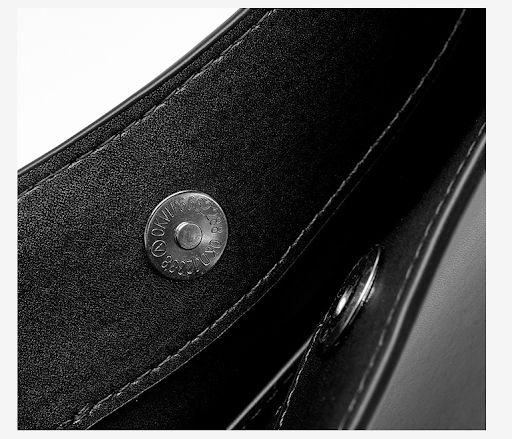 Title 9, Womens Leather Baguette Bag High-Level Design ...