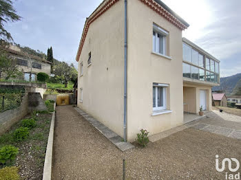 maison à Saint-Laurent-du-Pape (07)