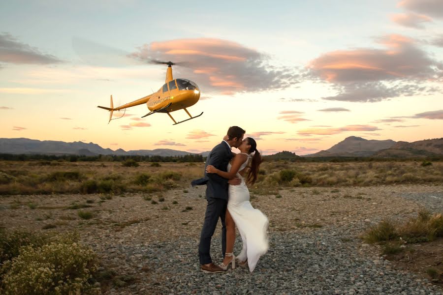 Wedding photographer Lucía Sonrie (lusonrie). Photo of 8 December 2022