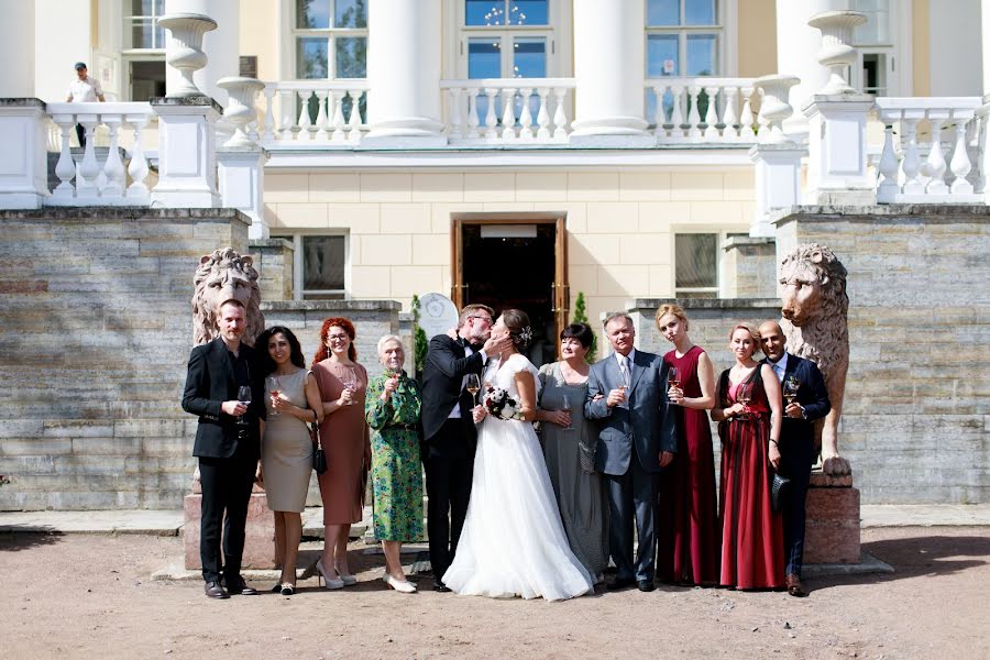 Fotógrafo de casamento Vitaliy Kolikov (hitrum). Foto de 25 de abril 2019