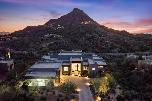 Modern house with pool and mountain - Prestige property for sale in Scottsdale, 5 bedrooms