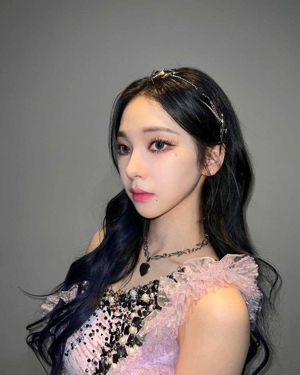 Fans Elated As Dior CEO Appreciates BLACKPINK's Jisoo By 'Offering' Her A  Job! : K-WAVE : koreaportal