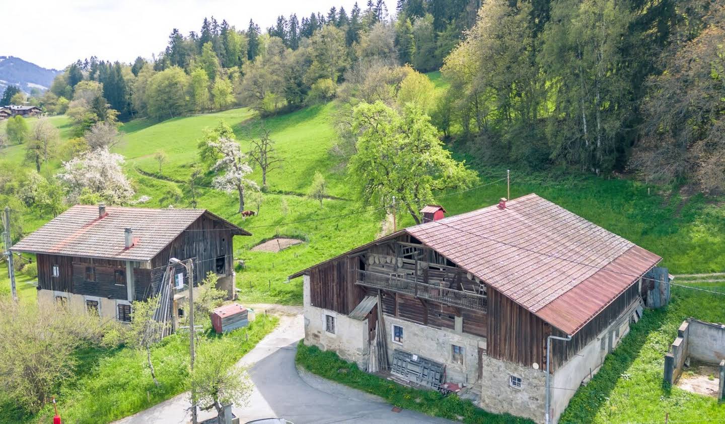 Corps de ferme Combloux