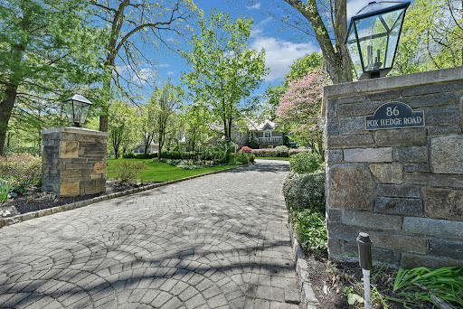 Property with pool 5