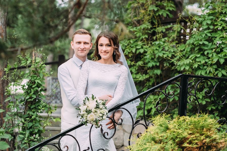 Nhiếp ảnh gia ảnh cưới Lyudmila Tolina (milatolina). Ảnh của 5 tháng 7 2018