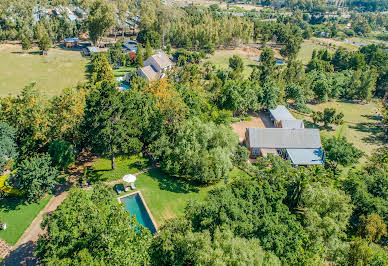 Farmhouse with pool 10