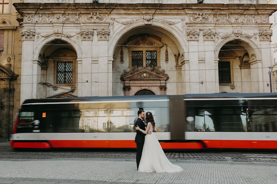 Fotografo di matrimoni Aleksandra Shulga (photololacz). Foto del 14 febbraio 2022