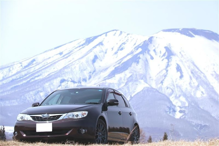 インプレッサのBEAMS・GH2・GH・スバル・グリルに関するカスタム事例の投稿画像2枚目