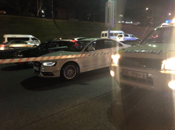 The M1 North in Johannesburg was closed on Wednesday evening following a shooting, which left one man dead.