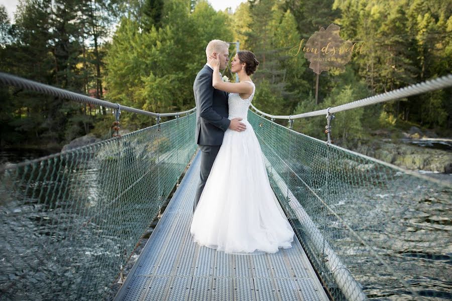 Bryllupsfotograf Jenny Marie Sundsvold (sundsvoldj). Bilde av 8 juni 2023