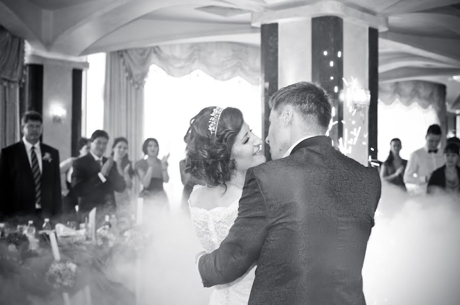 ช่างภาพงานแต่งงาน Madalina Si Ciprian Ispas (fotoycafe) ภาพเมื่อ 22 ตุลาคม 2014