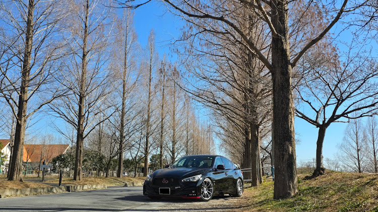 スカイラインのいつもイイネ&コメントありがとうございます🙇‍♂️・discover＿ct・ローアングルショットに関するカスタム事例の投稿画像2枚目