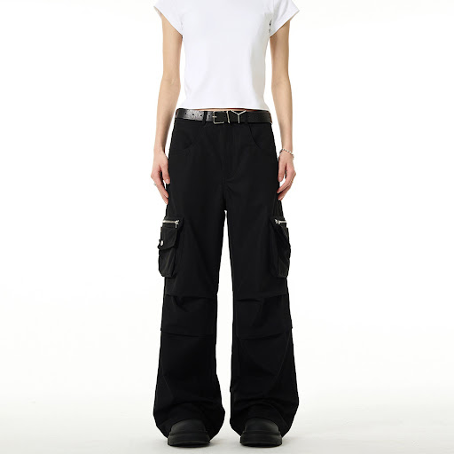 Title 4, Design Pleated American Umbrella Overalls