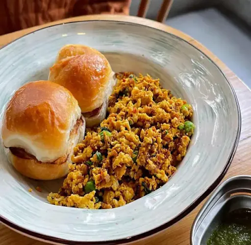 Egg Bhurji Pav [Combo]