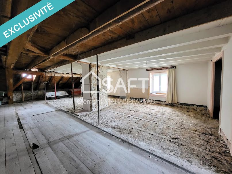 Vente appartement 2 pièces 110 m² à Morbier (39400), 90 000 €