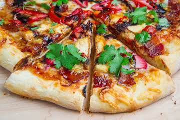 Balsamic Strawberry and Chicken Pizza with Sweet Onions and Smoked Bacon Recipe