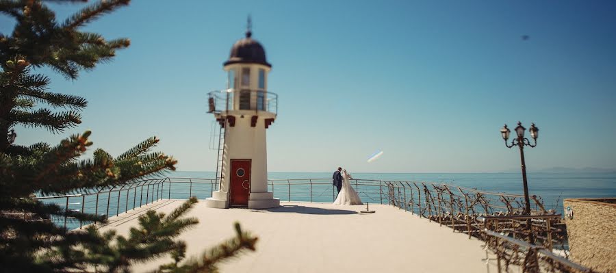 Fotografo di matrimoni Evgeniy Zhdanov (john-turtle). Foto del 17 maggio 2017