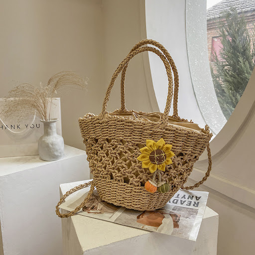 Title 4, Womens Fashion Western Style Shoulder Handbag....