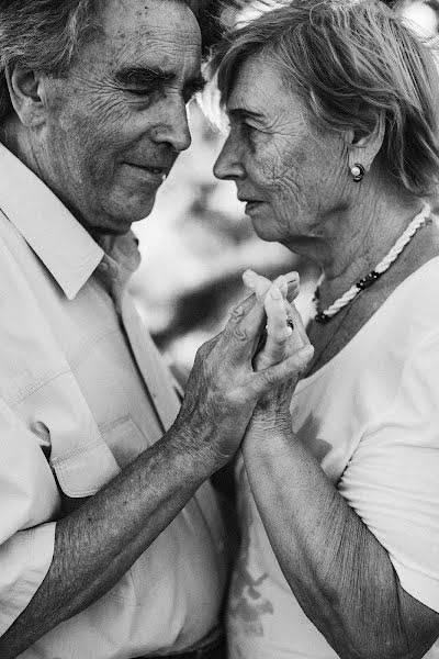 Wedding photographer Oksana Tysovska (oksanatysovska). Photo of 2 September 2020