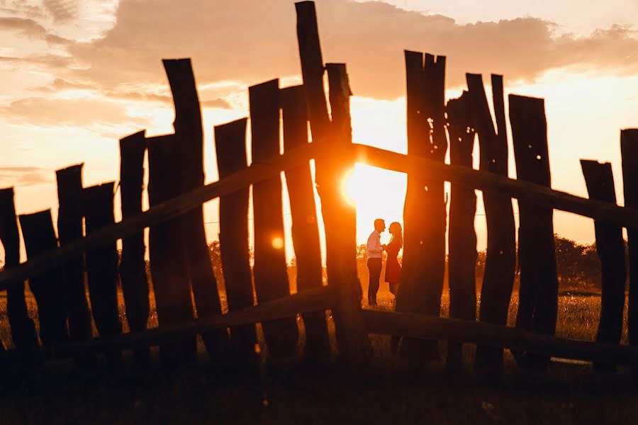 Fotograful de nuntă Vladimir Poluyanov (poluyanov). Fotografia din 30 decembrie 2019