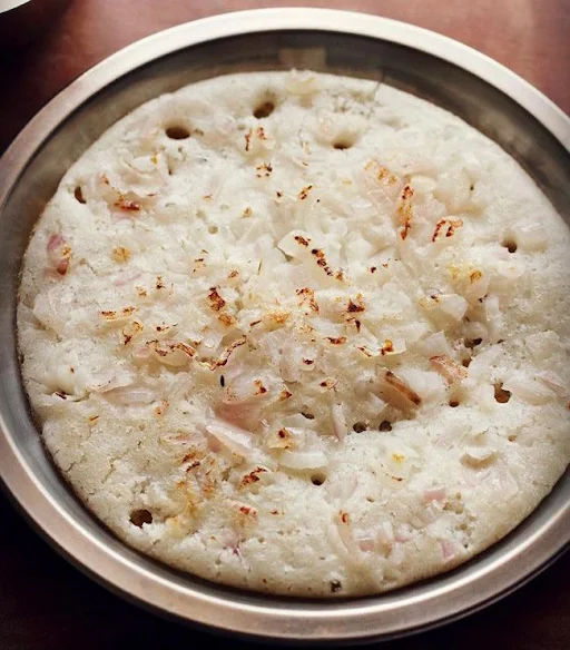 Thengai (Coconut)Uttapam +Sambar,Tomato&Coconut Chutney &Gunpowder