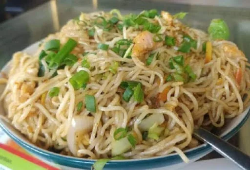 Veg Mushroom Noodles