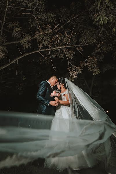 Fotógrafo de bodas Leonel Ramirez (leonelramirez). Foto del 8 de diciembre 2021