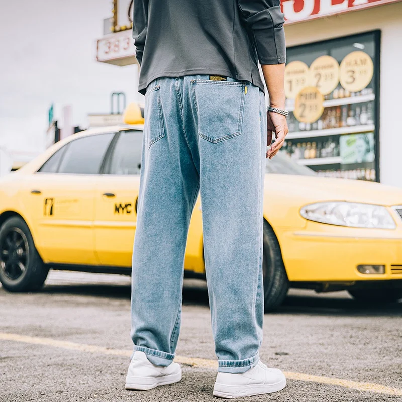 Men's Loose Straight Simple Jeans Casual, perfect for everyday wear. Experience comfortable, relaxed style. Easy to wear