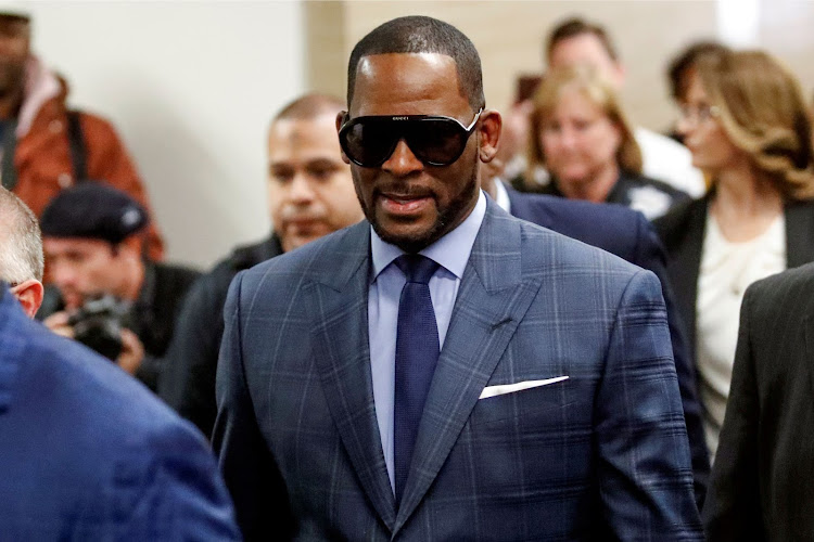 Grammy-winning R&B singer R. Kelly arrives for a child support hearing at a Cook County courthouse in Chicago, Illinois, U.S. March 6, 2019.