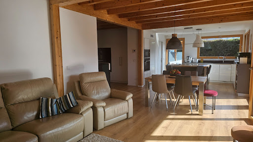 House with terrace 2