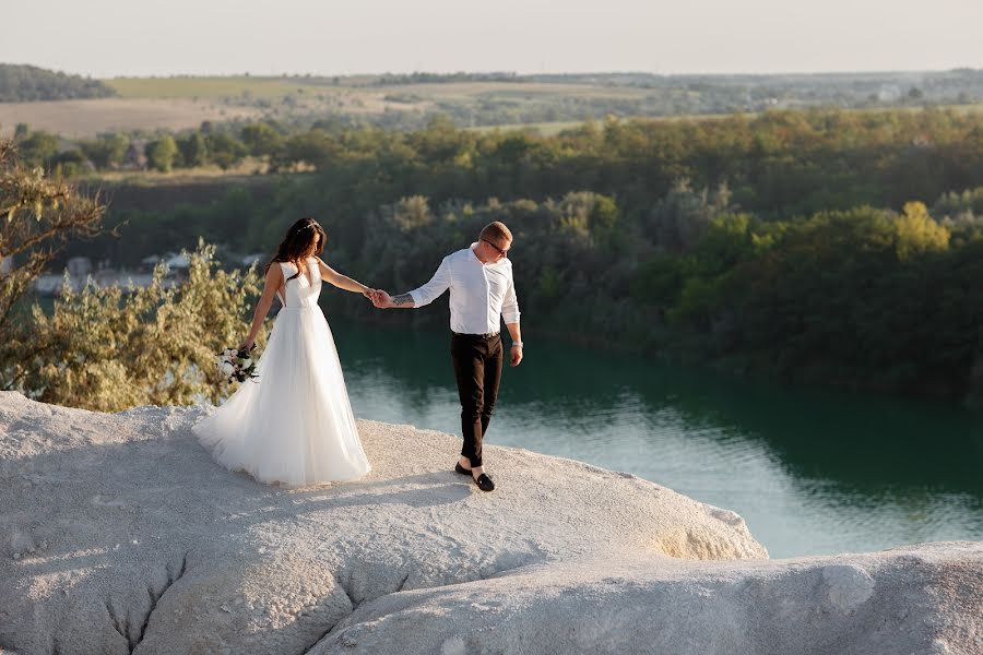 Wedding photographer Oksana Ryabovol (oksanariabovol). Photo of 19 November 2018