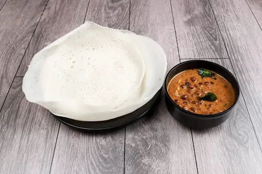 Appam [3 Pieces] And Kadala Curry