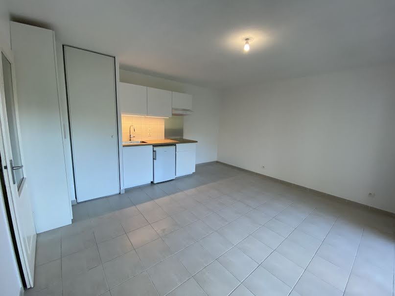 Location  appartement 2 pièces 40 m² à Montpellier (34000), 730 €