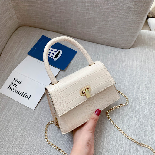 Title 11, Chain shoulder Bag Trendy Messenger Womens Bag...