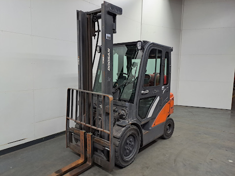 Picture of a DOOSAN G25P-7